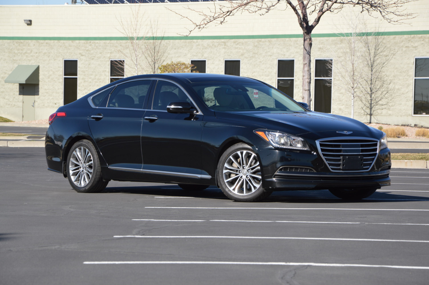 2015 Hyundai Genesis 3.8 AWD | Unique Car Guy